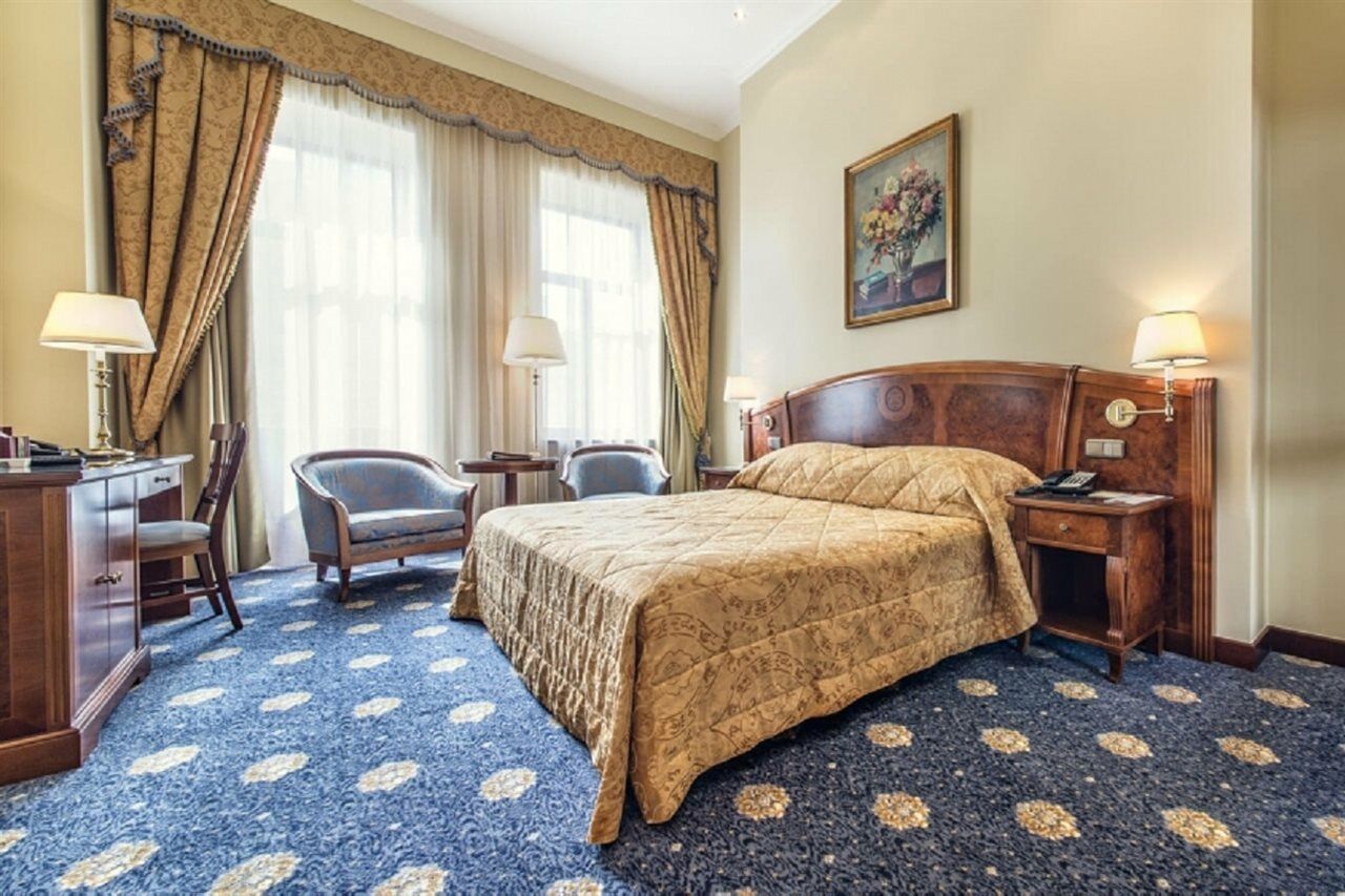 Premier Palace 5* קייב